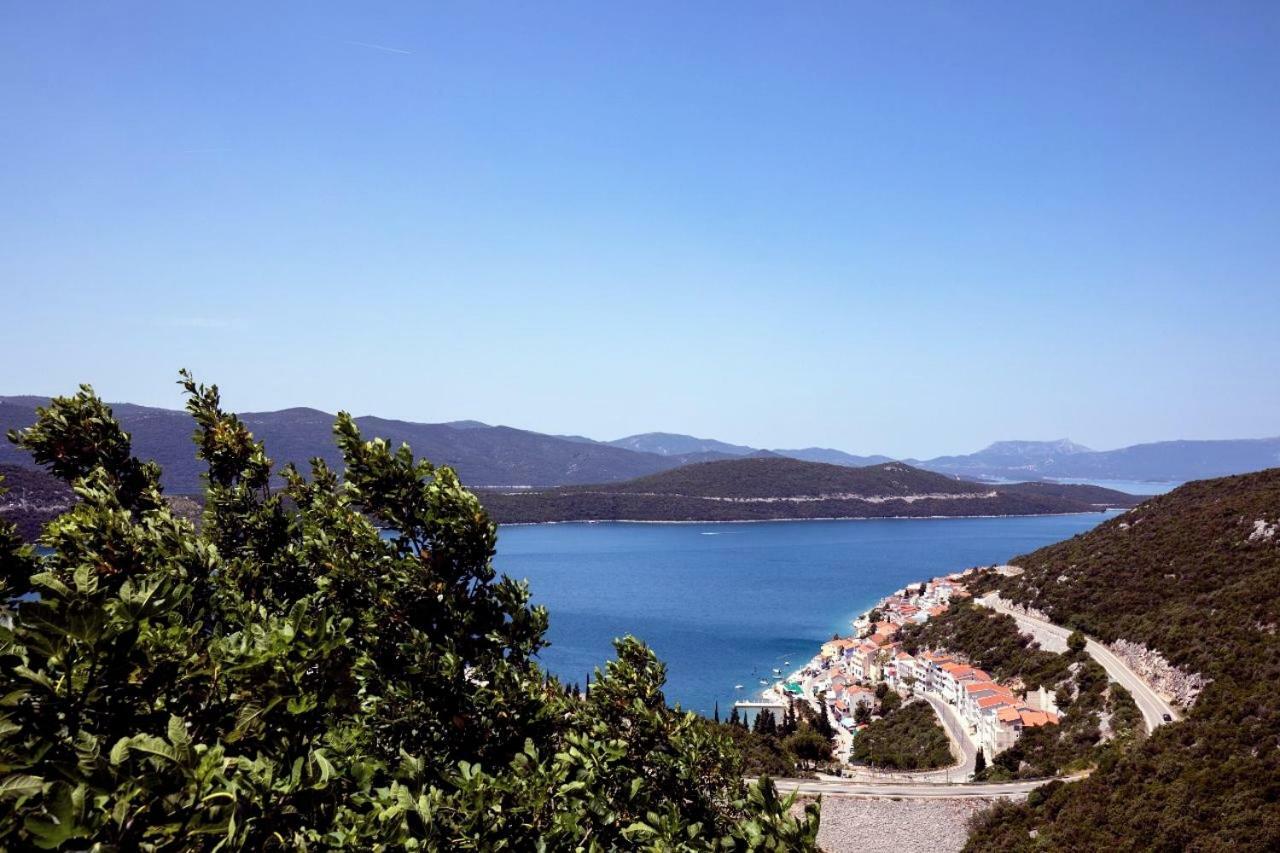 Holiday Home With 4 Studio Apartments Neum Exteriör bild